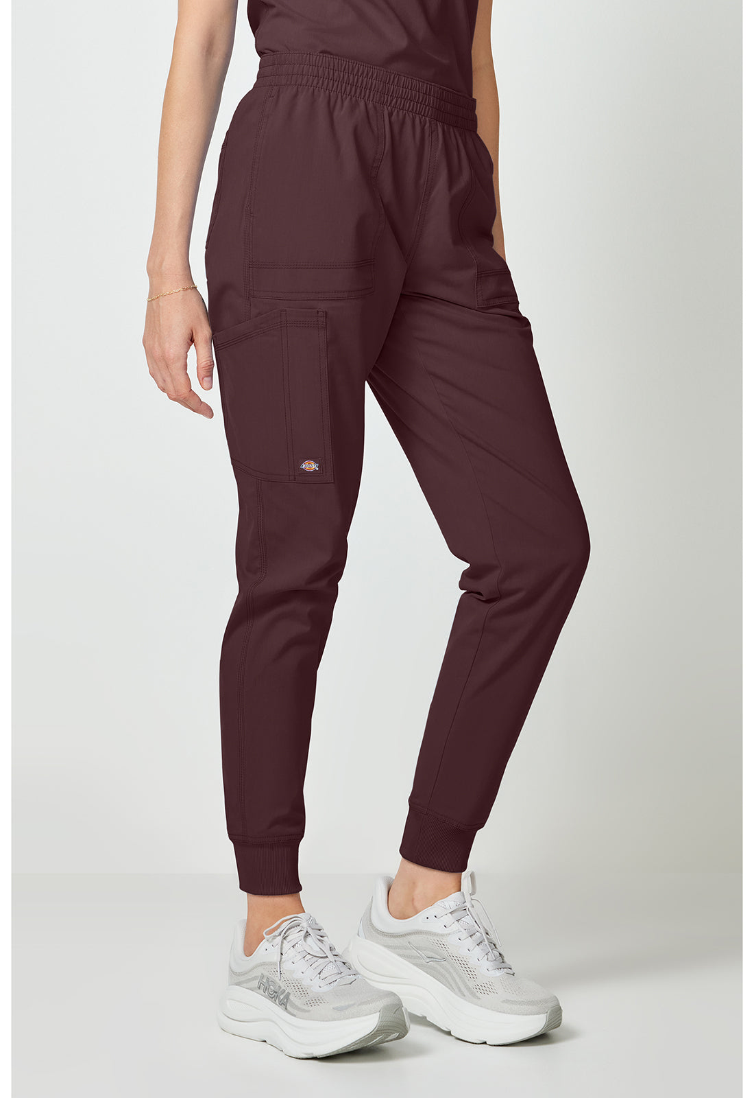 Forge DK275 Women's Mide Rise Cargo Scrub Joggers Terrain
