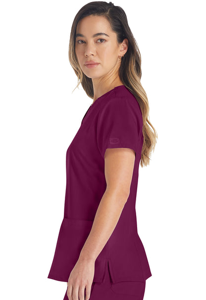 EDS Essentials DK615 V-Neck Top Wine Model Image Right Side | Dickies