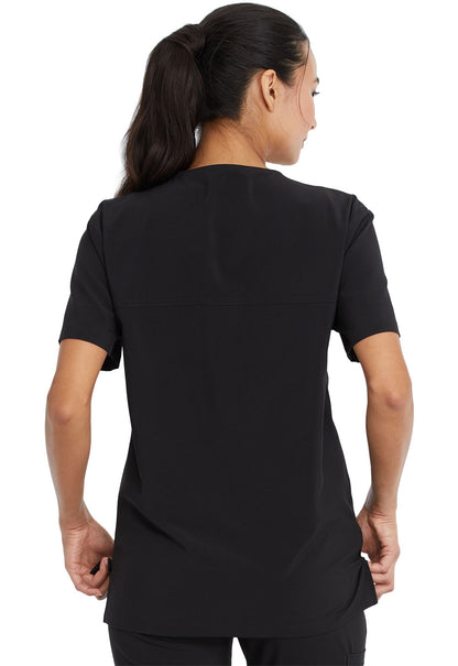 EDS Essentials DK619 Unisex V-Neck Top Black Model Image Back | Dickies