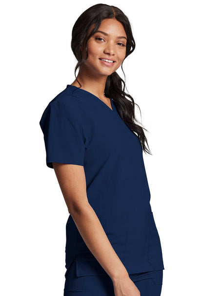 EDS Essentials DK619 Unisex V-Neck Top Navy Model Image Left Side | Dickies