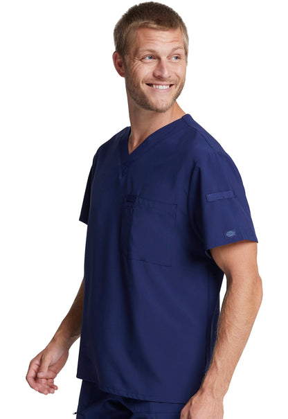 EDS Essentials DK635 Men's Tuckable V-Neck Top Navy Model Image Right Side | Dickies