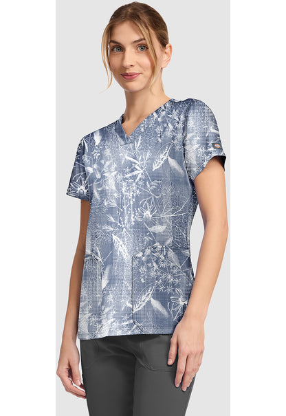 EDS DK667 Women's V-Neck Print Scrub Top Dappled Plaid