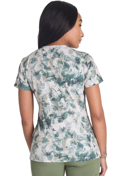 Prints DK667 V-Neck Print Top Nature Trail Model Image Back | Dickies