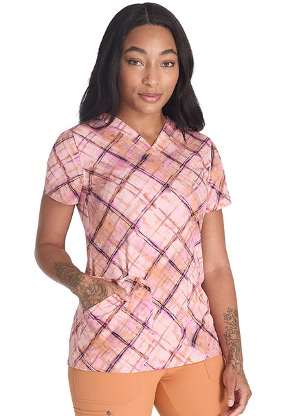 Prints DK667 V-Neck Print Top Paint By Plaid Model Image Left Side | Dickies