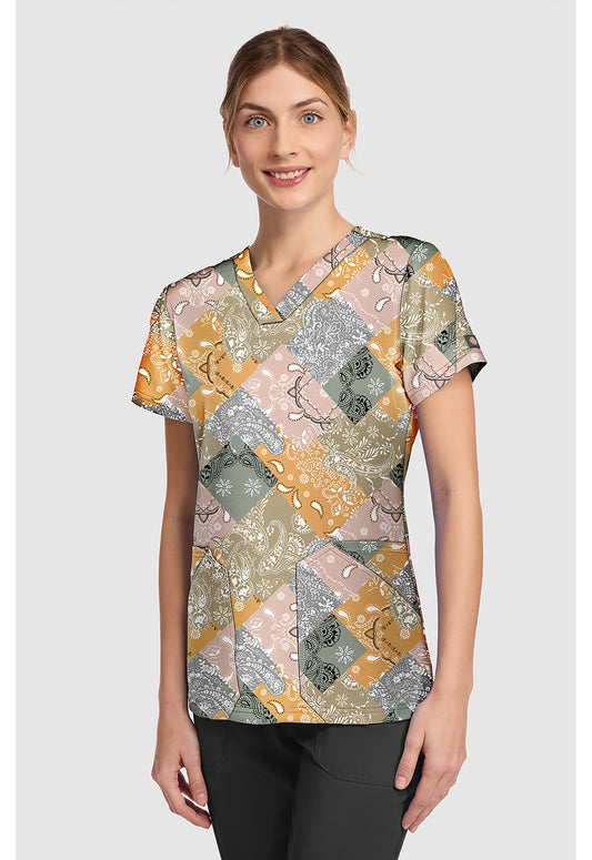 EDS DK667 Women's V-Neck Print Scrub Top Patch Paisley