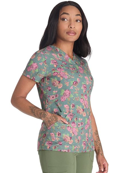 Prints DK667 V-Neck Print Top Tapestry Tale Model Image Left Side | Dickies