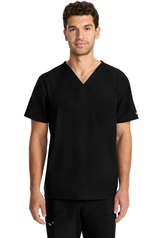 EDS NXT DK693 Men's Tuck-in V-neck Top Black Model Image Front | Dickies