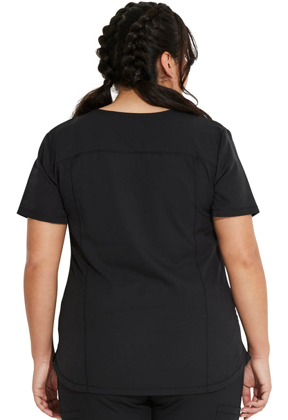 Dynamix DK730 V-Neck Top Black Model Image Back | Dickies