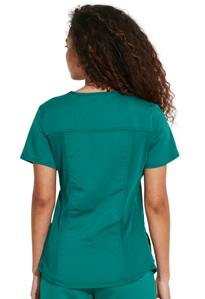 Balance DK875 V-Neck Top Hunter Green Model Image Back | Dickies