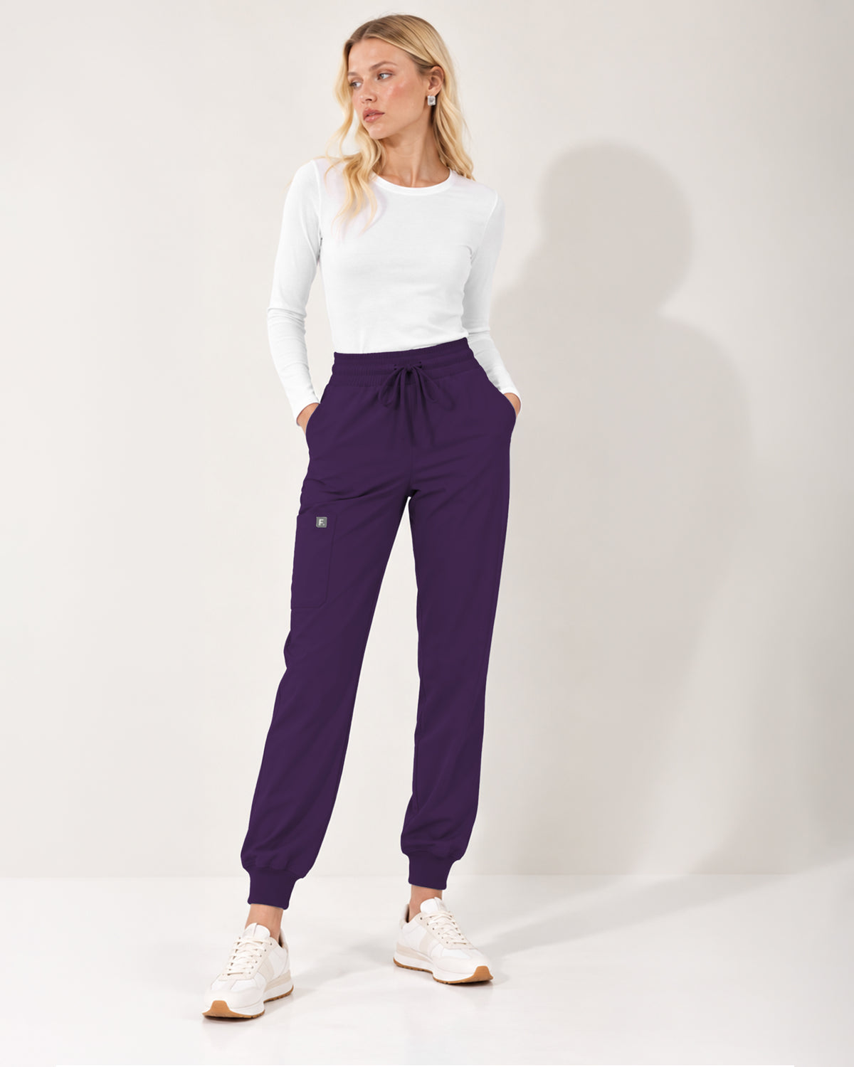 Foundry Women's 2015 Violet 3 Pocket Jogger Pant Eggplant
