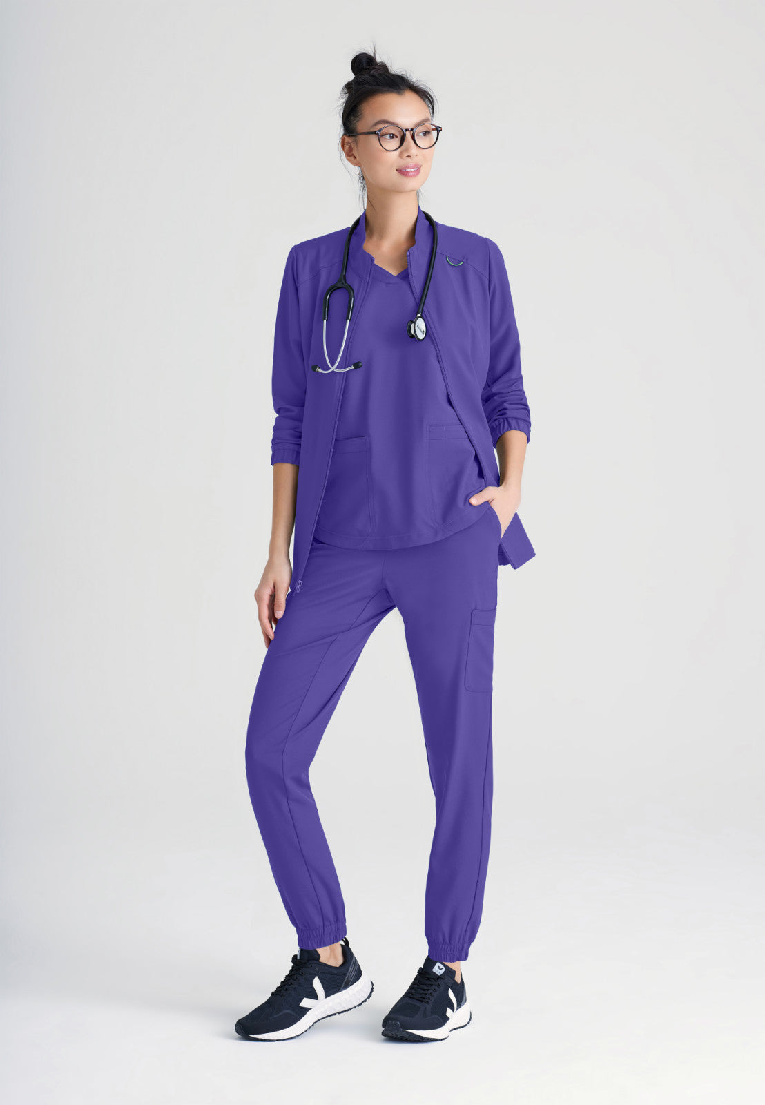 Greys Anatomy Evolve GSSW886 Virtue Scrub Jacket New Grape