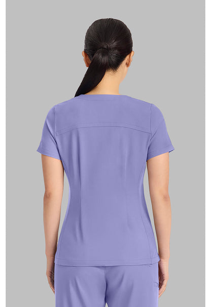 Quest HH751 Women's 3-Pocket Y-Neck Scrub Top image 4