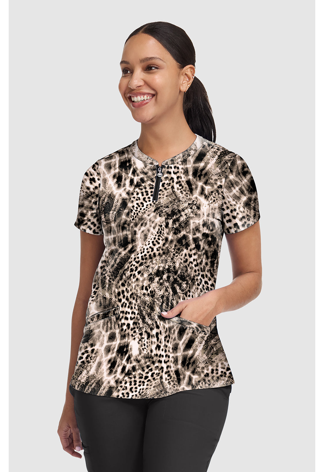 Prints HH907 Women's Ivy Print Scrub Top Cheetah Breeze