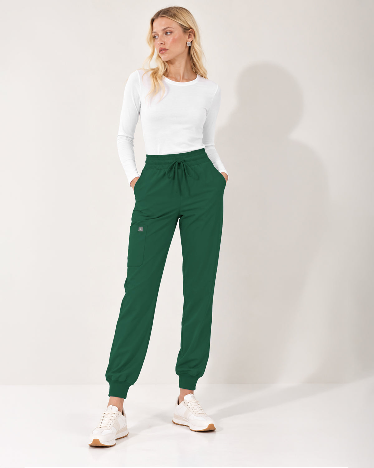 Foundry Women's 2015 Violet 3 Pocket Jogger Pant Hunter