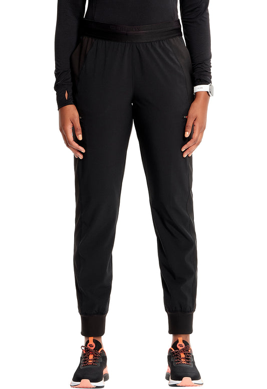 GNR8 IN122A Mid Rise Jogger Black Model Image Front | Infinity