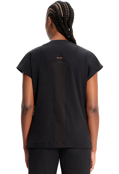 GNR8 IN617A V-Neck Top Black Model Image Back | Infinity