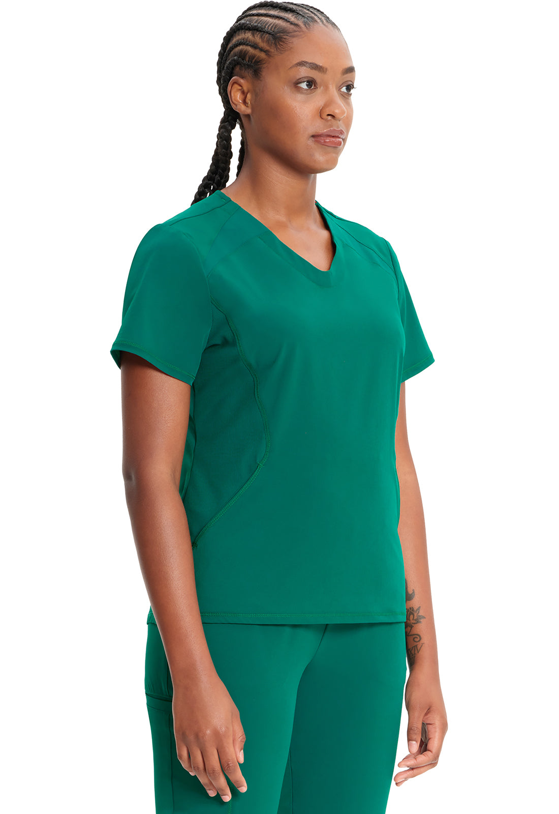 GNR8 IN620A V-Neck Top Hunter Model Image Left Side | Infinity