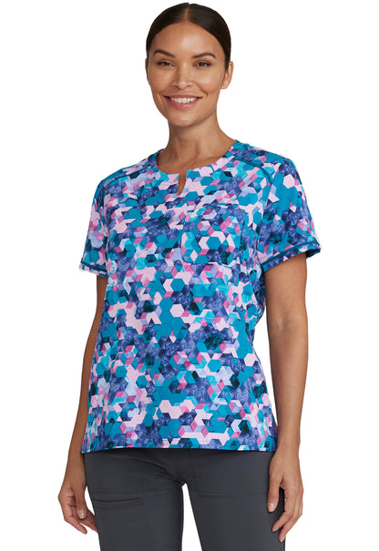 Inspira Flex IP723 Round Neck Print Top Abstract Angles Model Image Front | Inspira