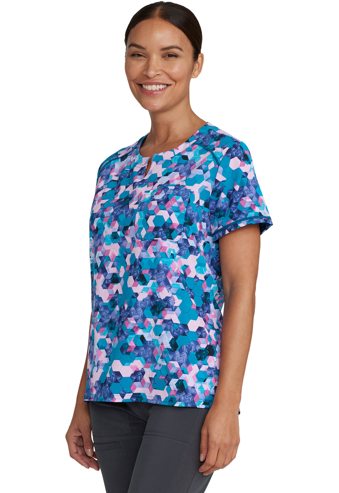 Inspira Flex IP723 Round Neck Print Top Abstract Angles Model Image Right Side | Inspira