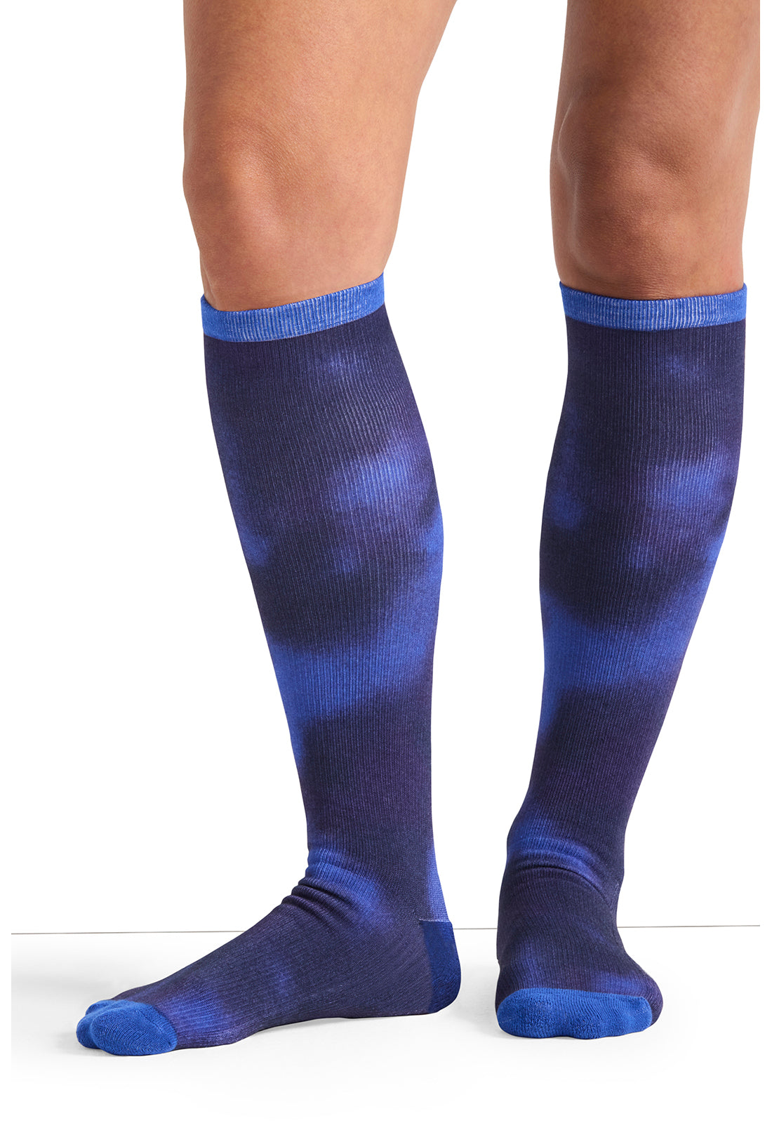 Infinity Legwear KICKSTAR 1 Pair Pack 15-20 mmHg Compression Socks Electric Blue Marble Model Image Front | Infinity Footwear