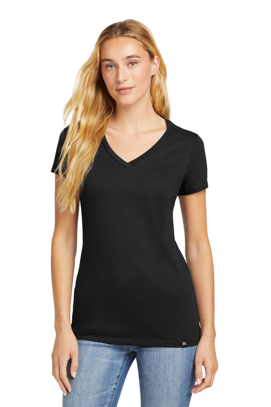New Era  Women's Heritage Blend V-Neck Tee. LNEA101 Black