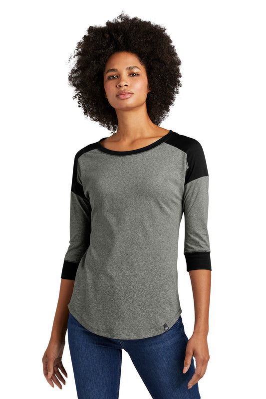 New Era  Women's Heritage Blend 3/4-Sleeve Baseball Raglan Tee. LNEA104 Black/ Black Twist