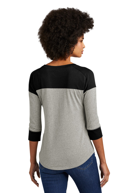New Era  Women's Heritage Blend 3/4-Sleeve Baseball Raglan Tee. LNEA104 Black/ Rainstorm Grey Heather