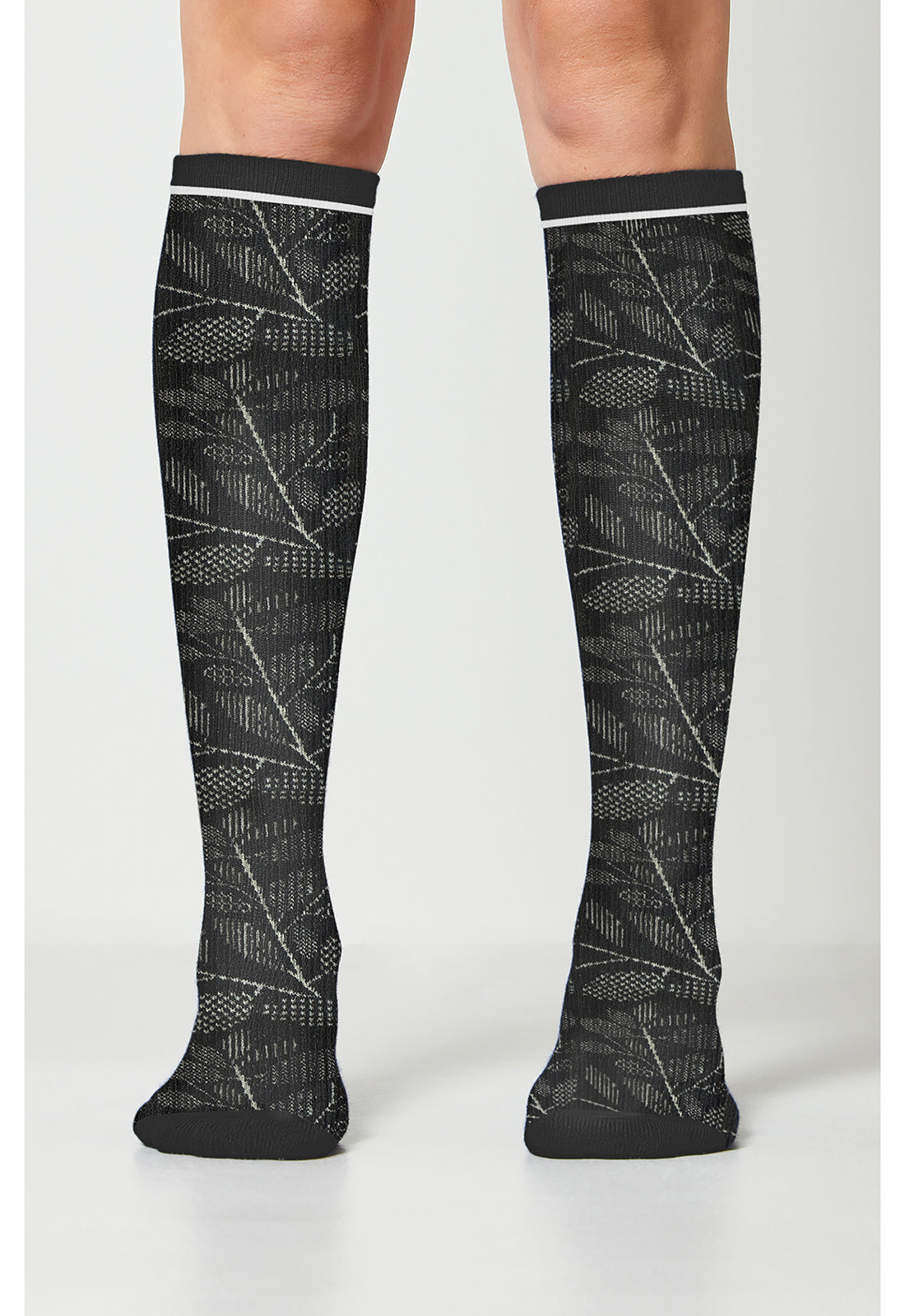 Legwear LXSUPPOR Women's Knee High 15-20 mmHg Compression Socks Leafy Black