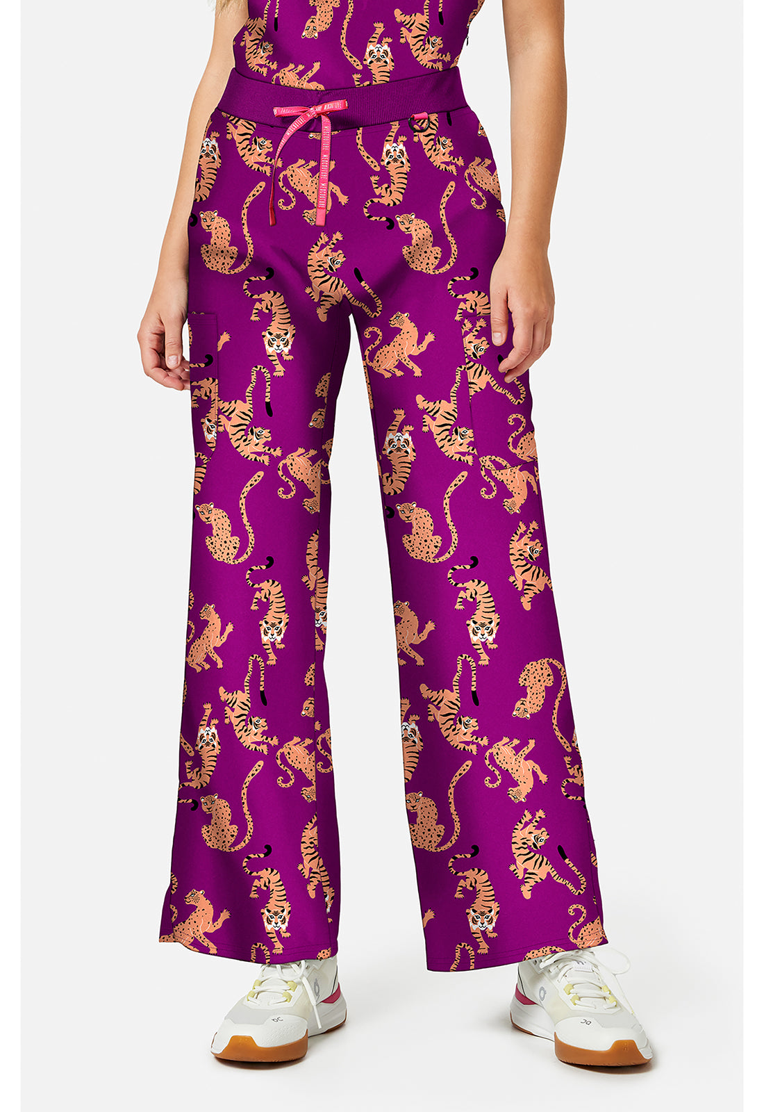 AMP MC00016 Wide Leg Pants Into The Wild