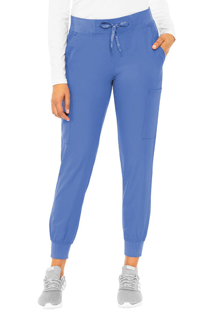 Insight MC2711 Jogger Ciel Model Image Front | Med Couture