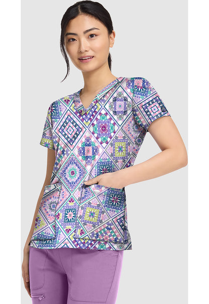 Prints MC8564 Women's V-Neck Print Scrub Top Crochet All Day