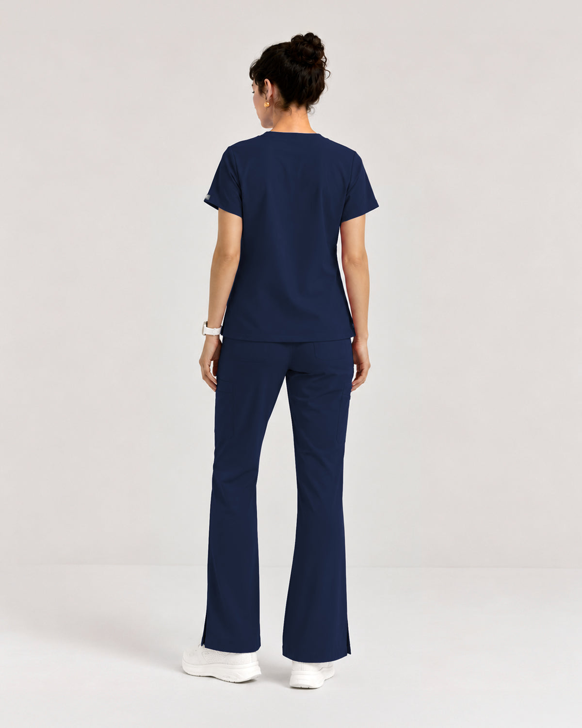 Foundry Women's 1005 Quinn 2 Pocket V-Neck Top Navy