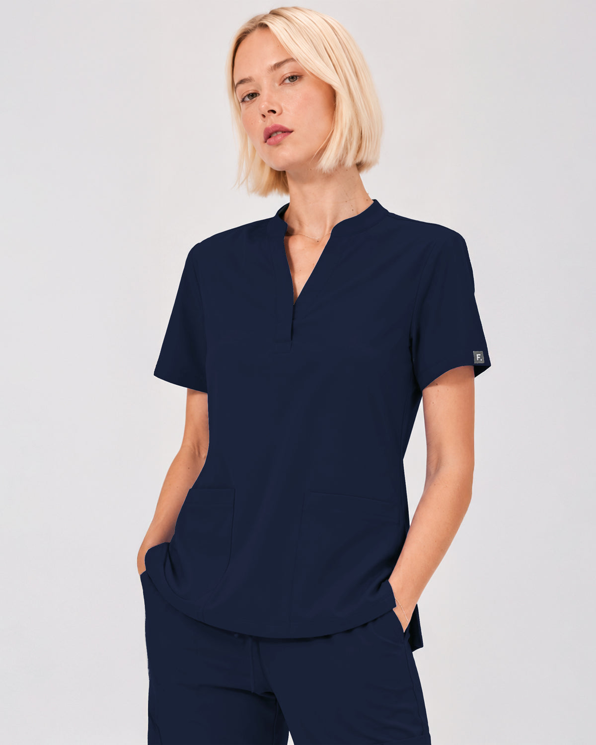 Foundry Women's 1055 Arden 2 Pocket Mandarin Top Navy