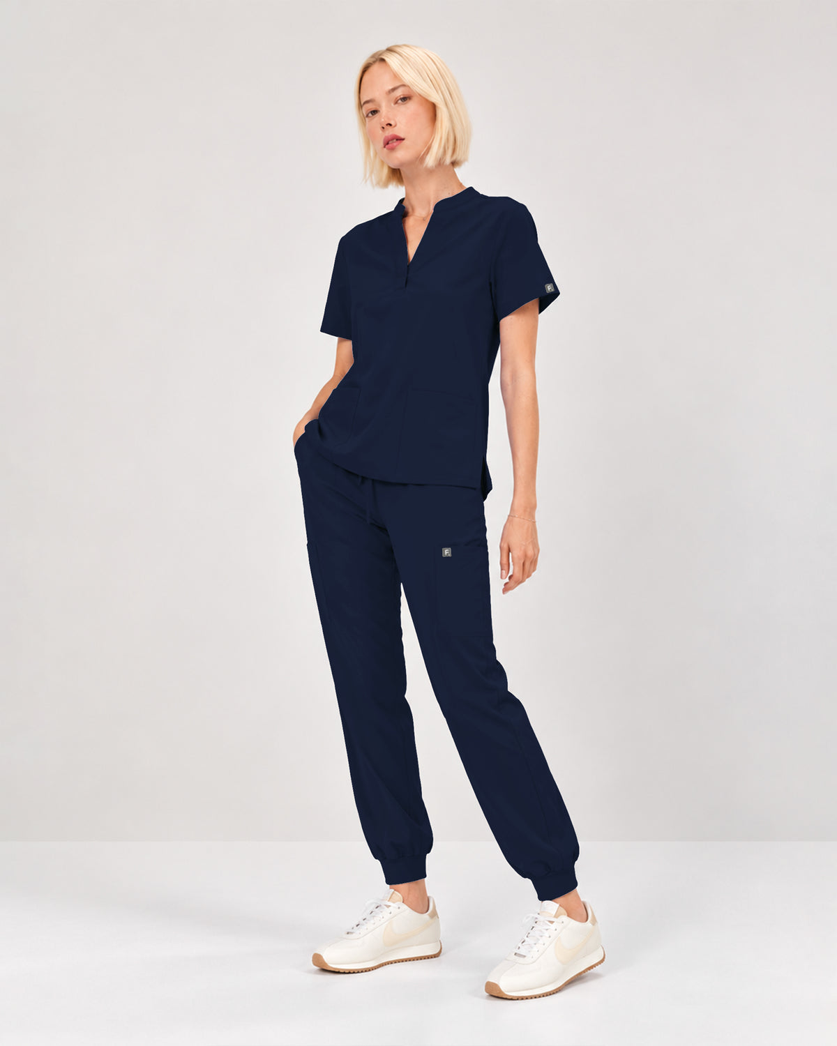 Foundry Women's 1055 Arden 2 Pocket Mandarin Top Navy