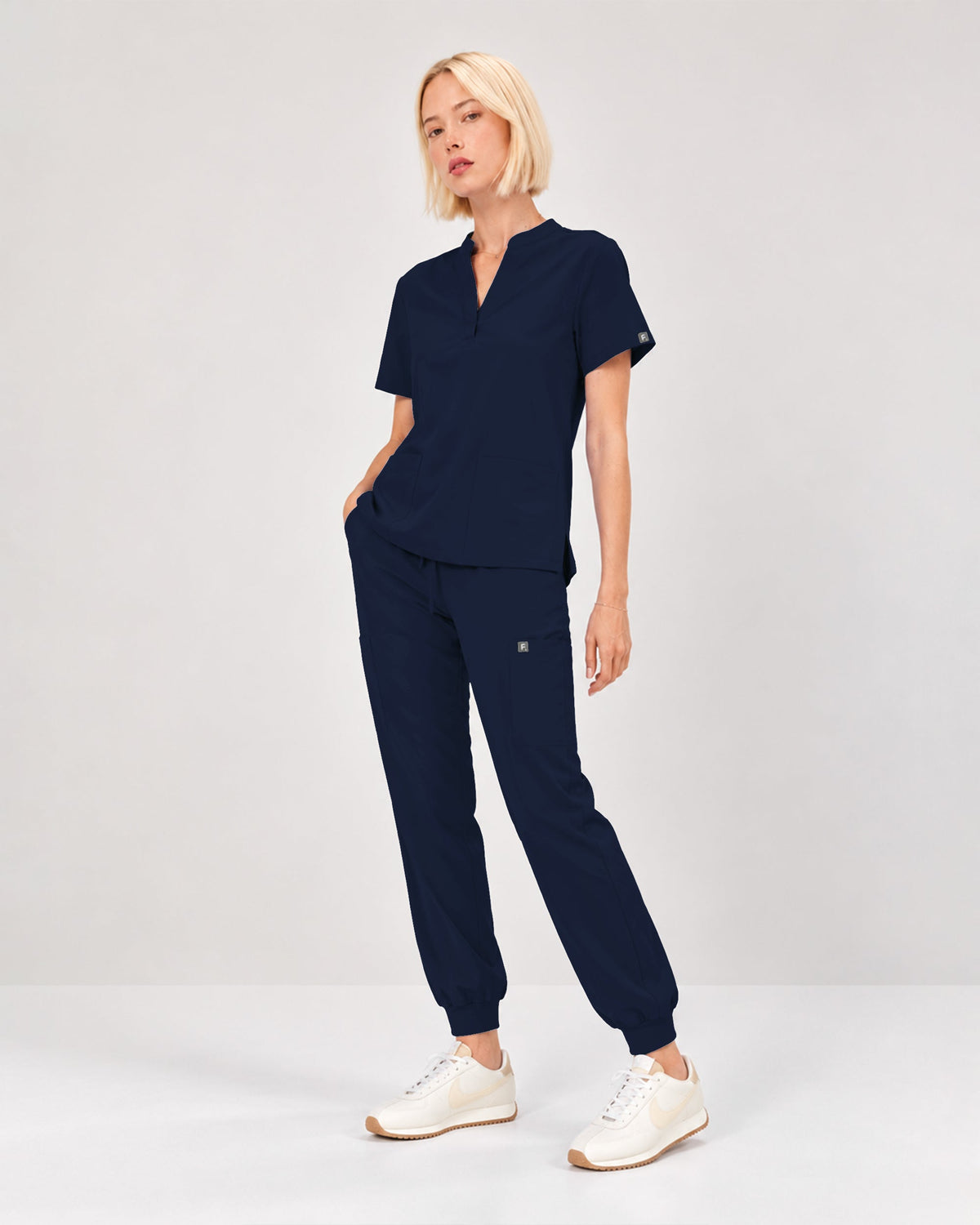 Foundry Women's 1055 Arden 2 Pocket Mandarin Top Navy