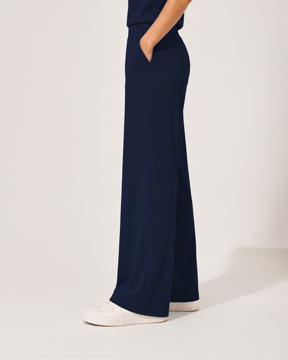 Foundry Women's 2205 Sierra 5 Pocket Wide Leg Pant Navy