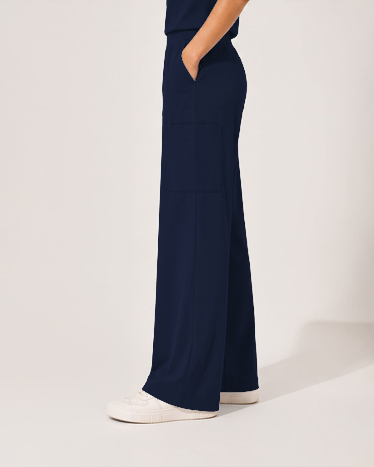 Foundry Women's 2205 Sierra 5 Pocket Wide Leg Pant Navy