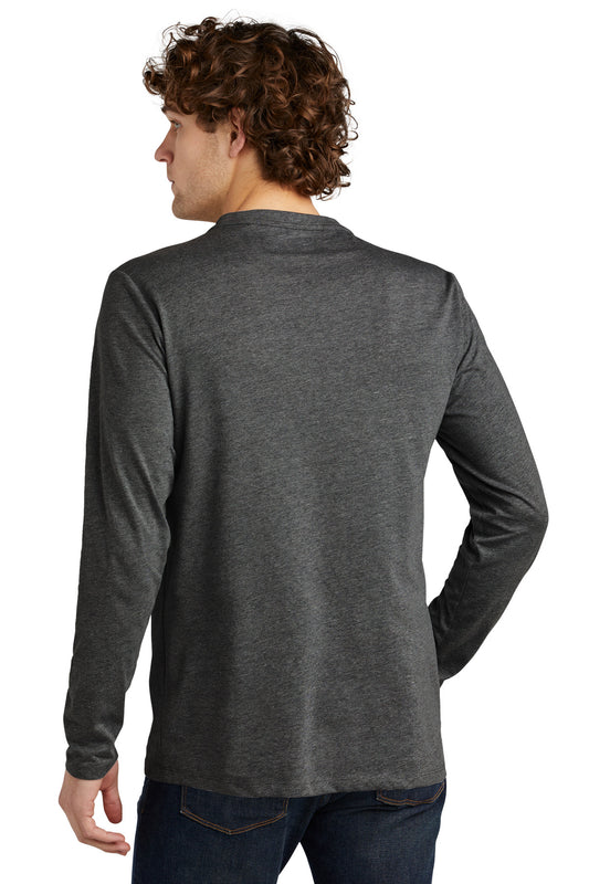 New Era  Heritage Blend Long Sleeve Crew Tee. NEA102 Black Heather