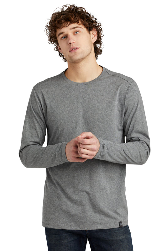 New Era  Heritage Blend Long Sleeve Crew Tee. NEA102 Shadow Grey Heather