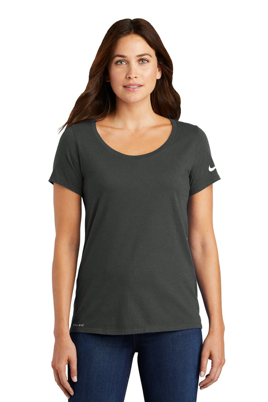 Nike Women's Dri-FIT Cotton/Poly Scoop Neck Tee. NKBQ5234 Anthracite