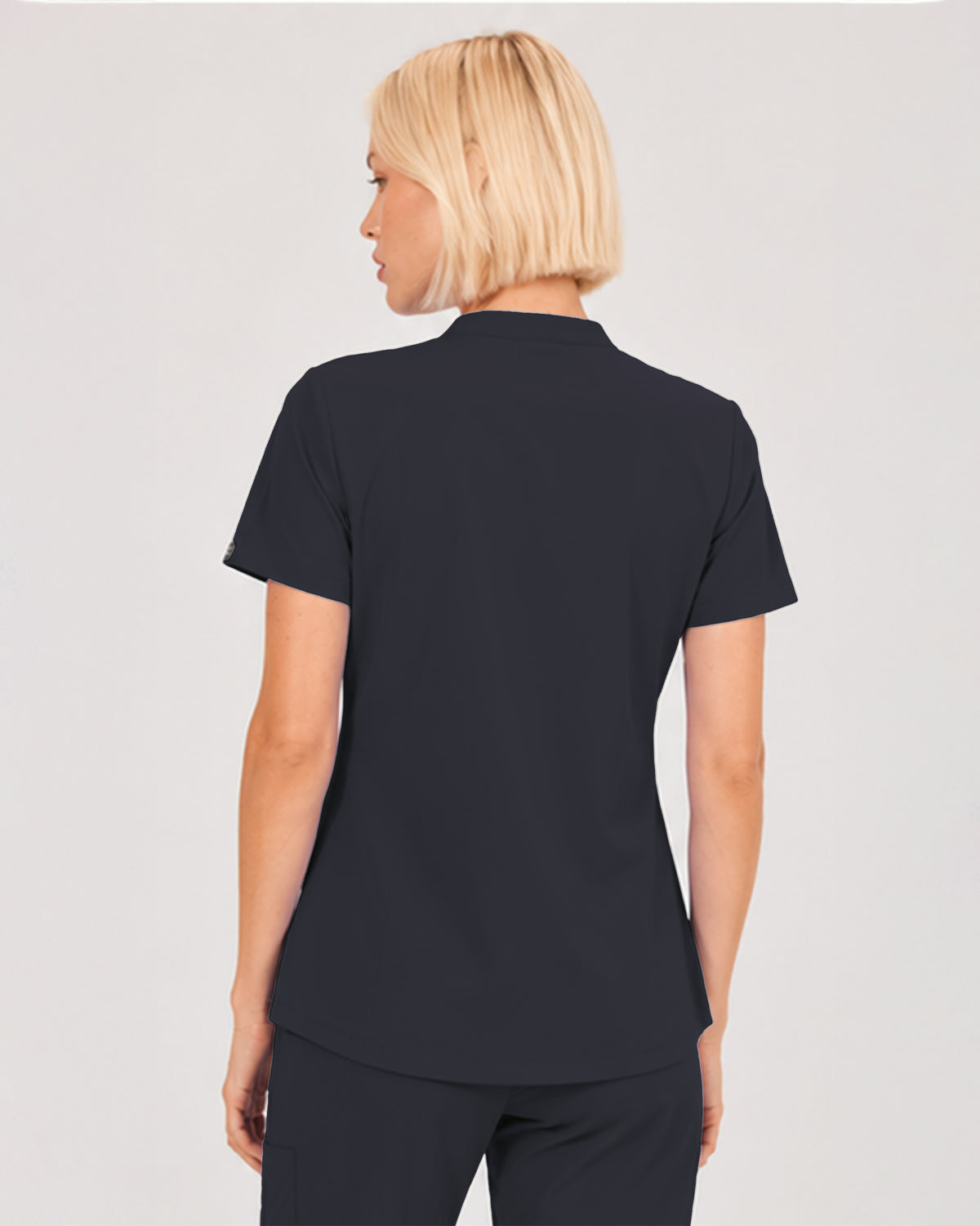 Foundry Women's 1055 Arden 2 Pocket Mandarin Top Pewter