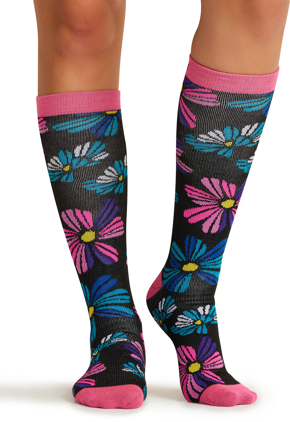 Legwear PRINTSUPPORT Women's 10-15mmHg Compression Socks Floral Flashback Model Image Front | Cherokee