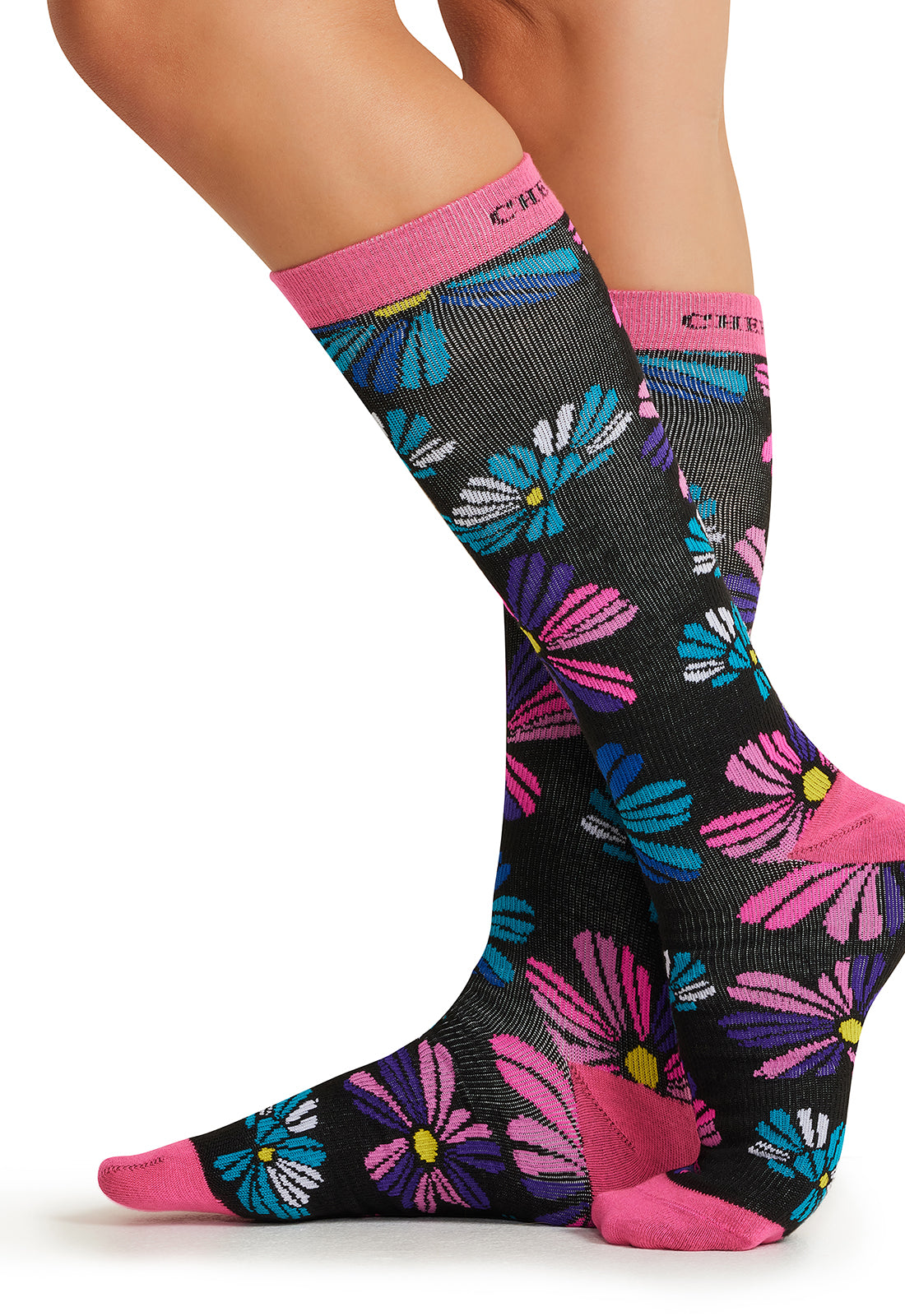 Legwear PRINTSUPPORT Women's 10-15mmHg Compression Socks Floral Flashback Model Image Right Side | Cherokee