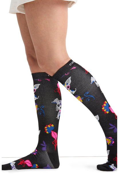 Legwear PRINTSUPPORT Women's 10-15mmHg Compression Socks Sugar Skull Pups Model Image Right Side | Cherokee