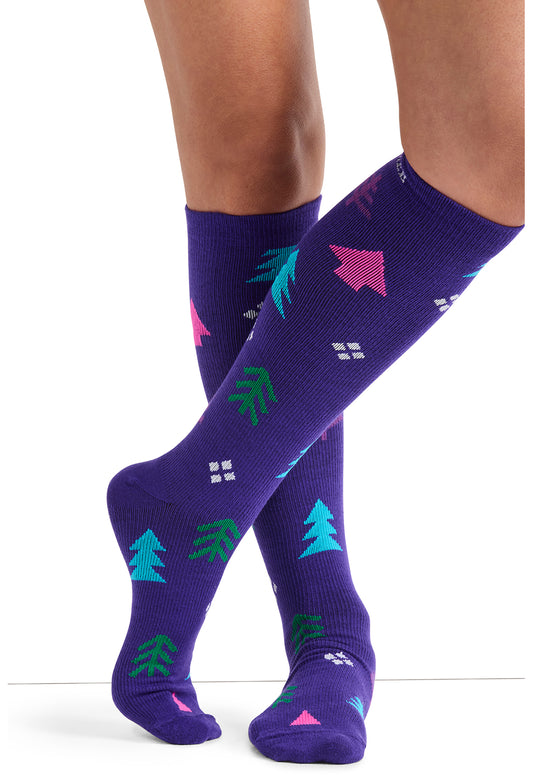 Legwear PRINTSUPPORT Women's 10-15mmHg Compression Socks Trees Galore Model Image Front | Cherokee