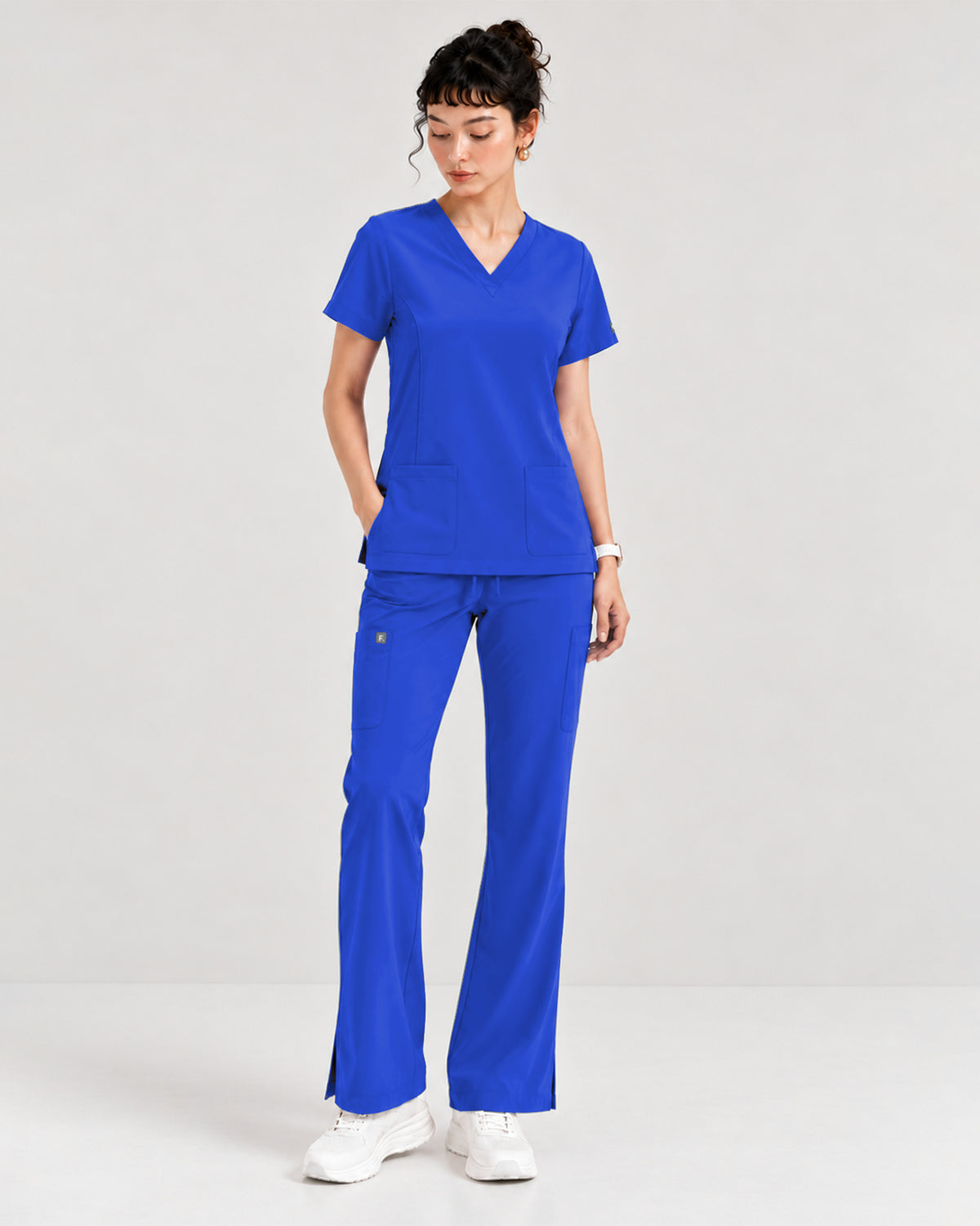 Foundry Women's 1005 Quinn 2 Pocket V-Neck Top Royal