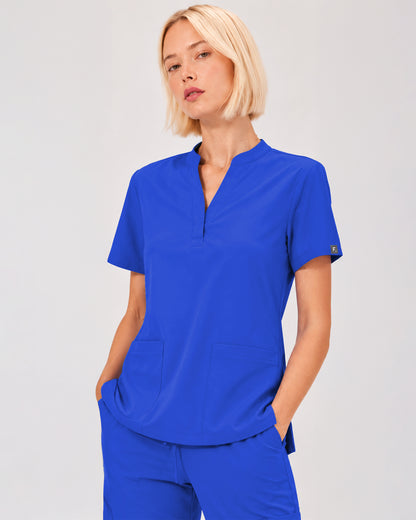 Foundry Women's 1055 Arden 2 Pocket Mandarin Top Royal