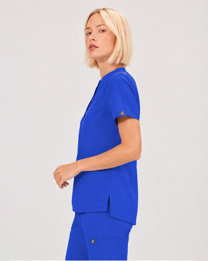Foundry Women's 1055 Arden 2 Pocket Mandarin Top Royal