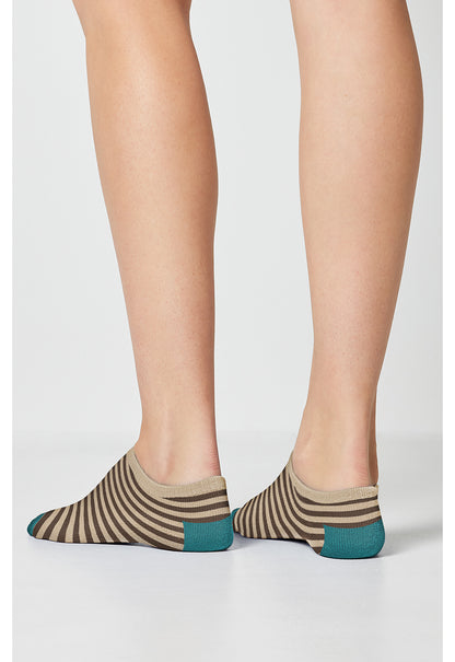 Legwear SECRETSHOW Women's 6-5 Pair Packs of Ankle Socks Fall For All