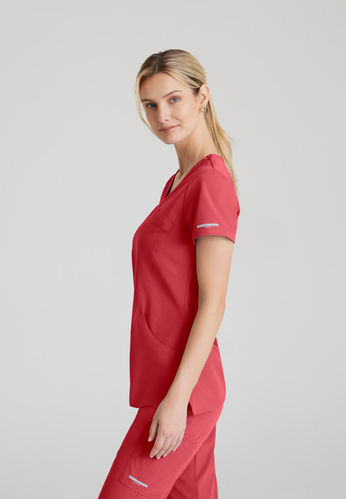 Skechers SK102 Reliance Scrub Top True Red